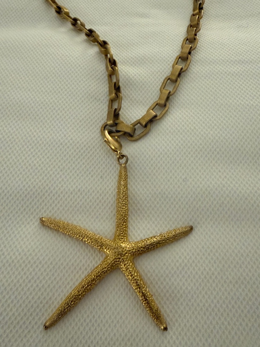 Gold Starfish Pendant Necklace - Women Accessories